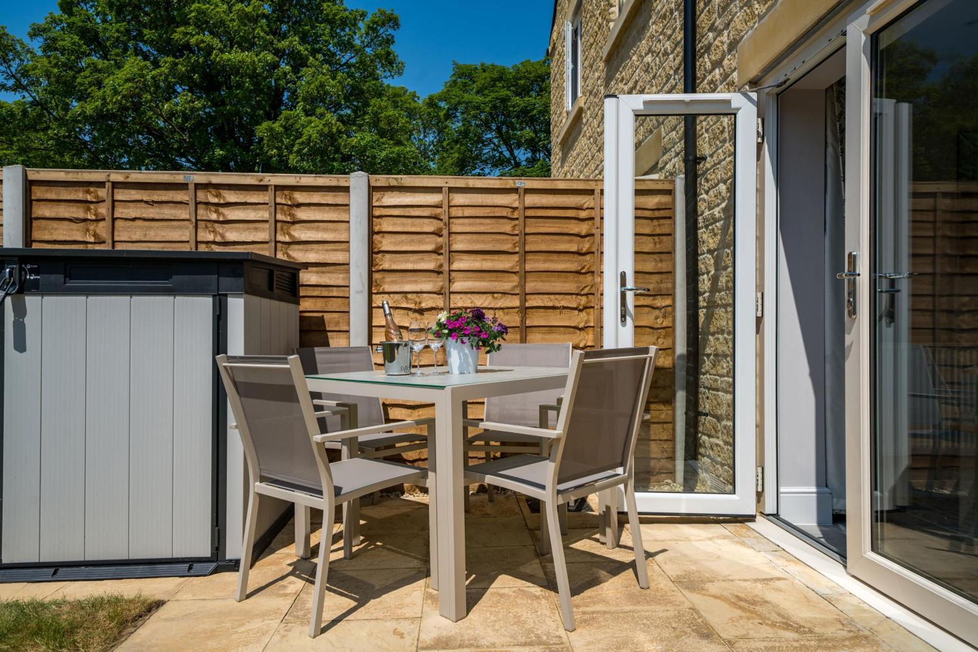 Fleming Cottage - Contemporary Cotswold Home Upper Rissington Ngoại thất bức ảnh