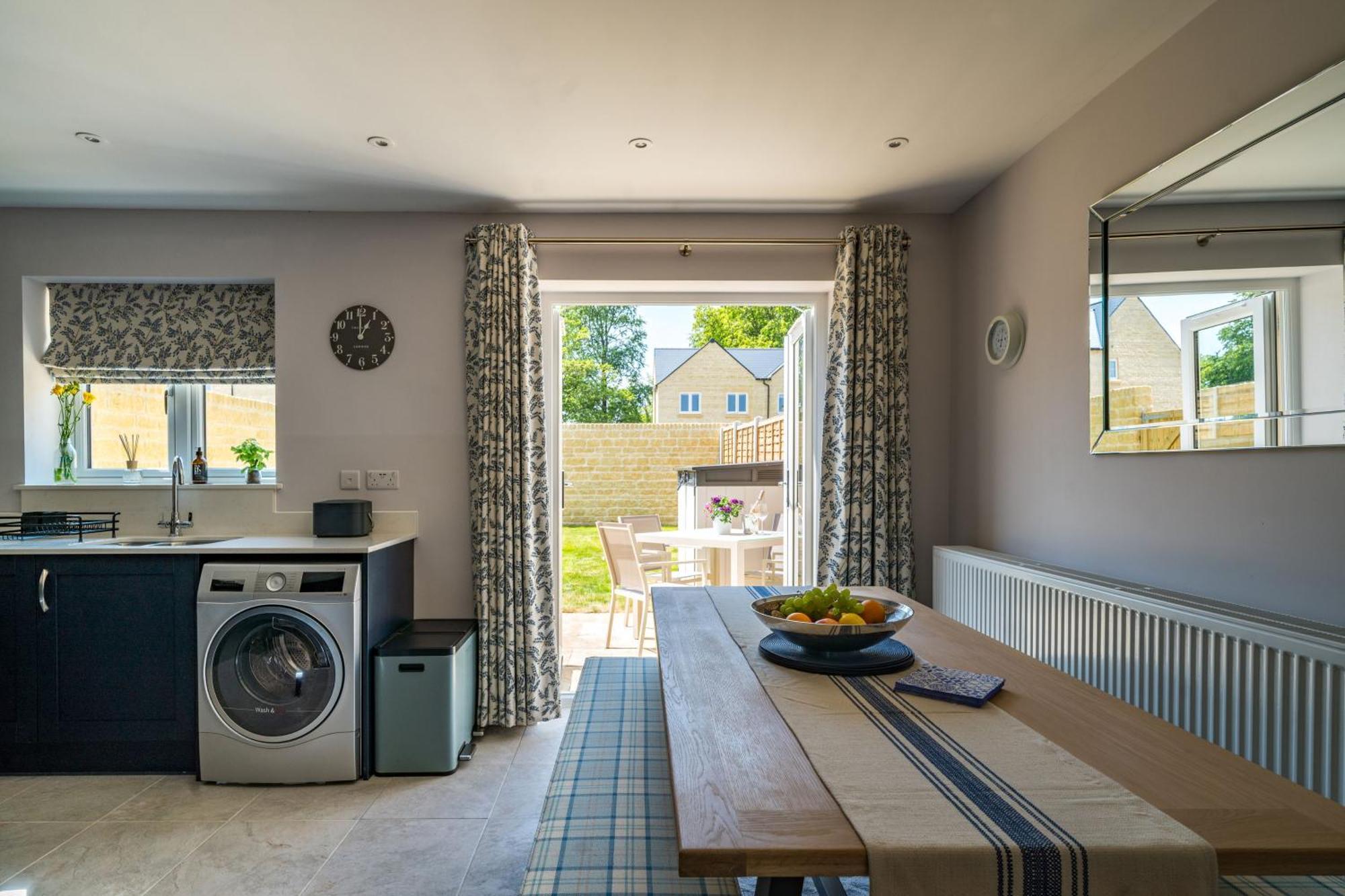 Fleming Cottage - Contemporary Cotswold Home Upper Rissington Ngoại thất bức ảnh